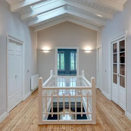 Casa Etxelaia By Aston *